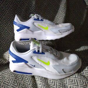 Nike Air Max Bolt GS Gray Blue Volt Size 5 Youth Kids Sneakers